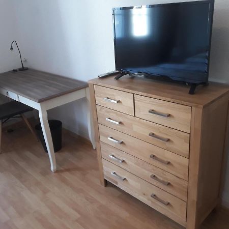 Ferienwohnung Macfewo Im Zentrum Von Mayen Exterior foto